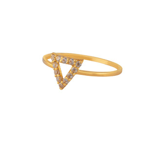 TRIANGLE RING